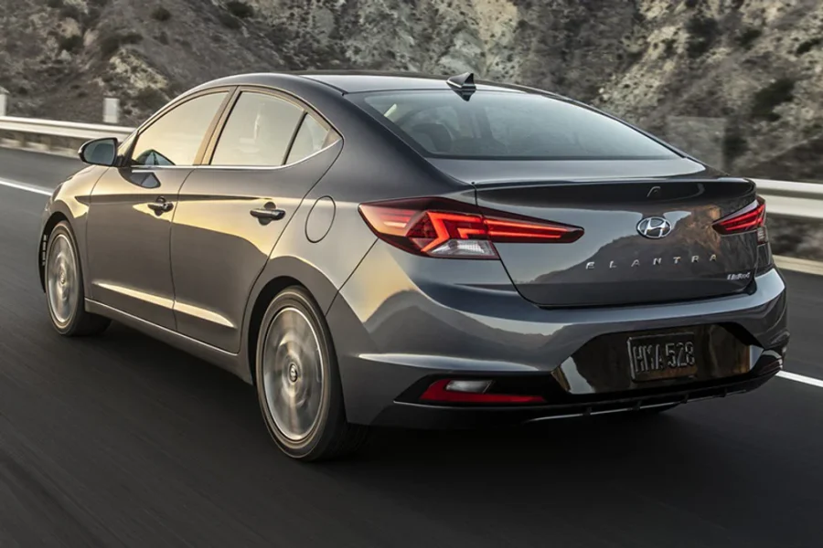 Hyundai Elantra 2019