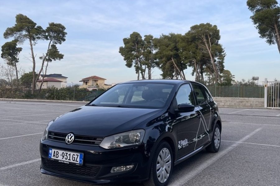 Volkswagen Polo 2010 Black