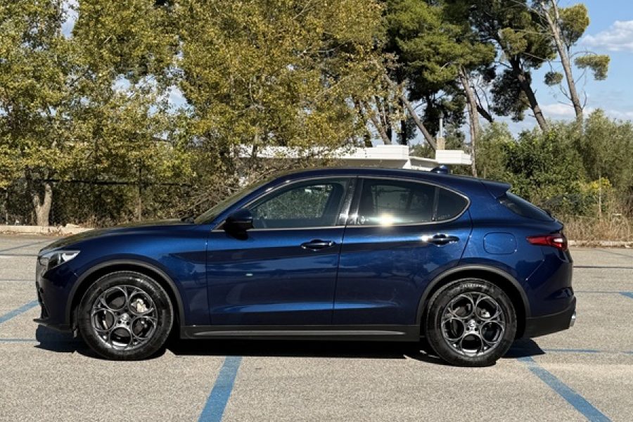 Alfa Romeo Stelvio 2019